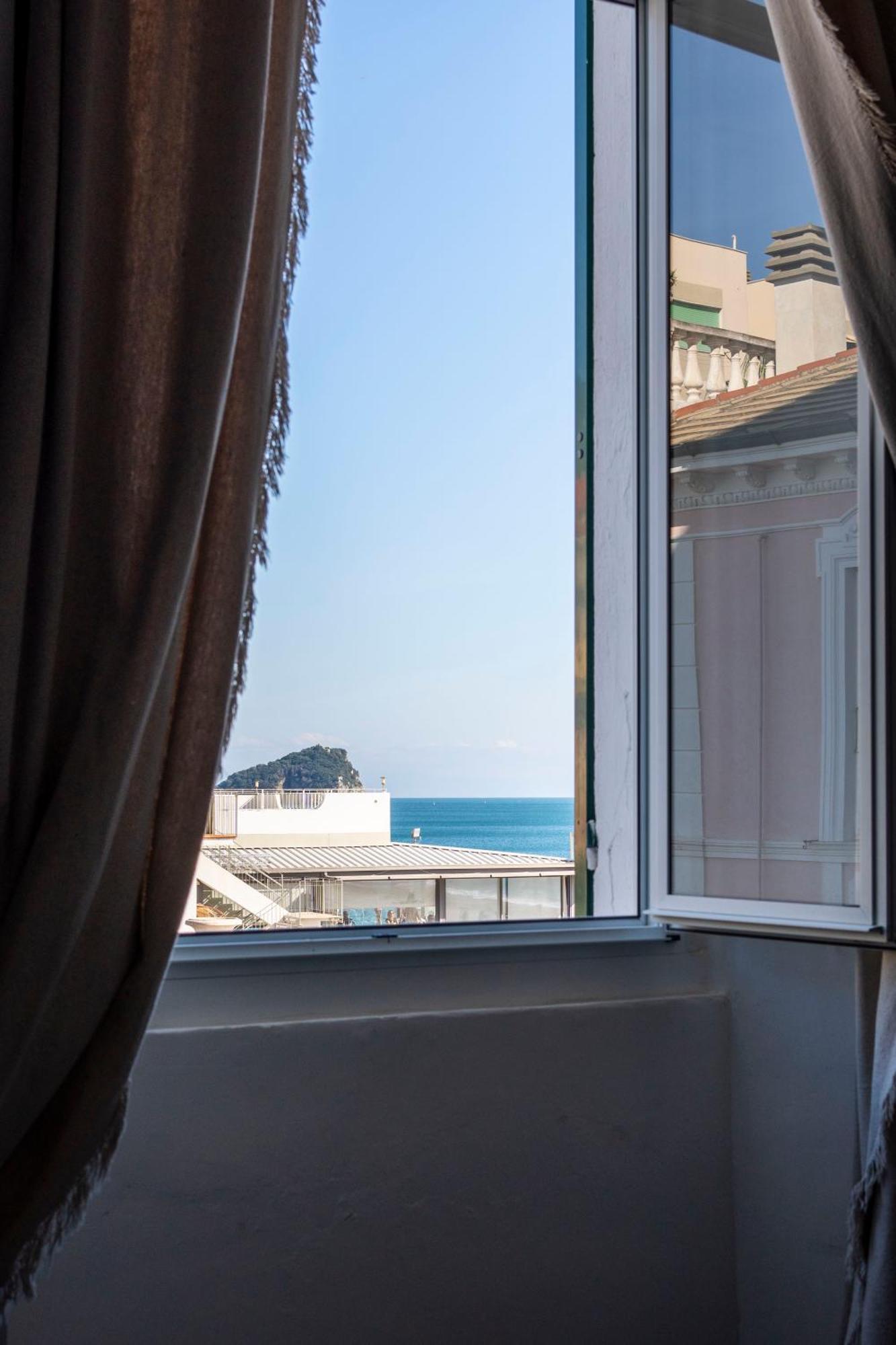 Hotel Miramare Spotorno Bilik gambar