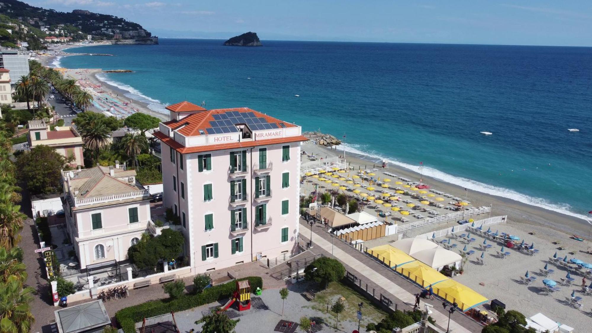 Hotel Miramare Spotorno Luaran gambar